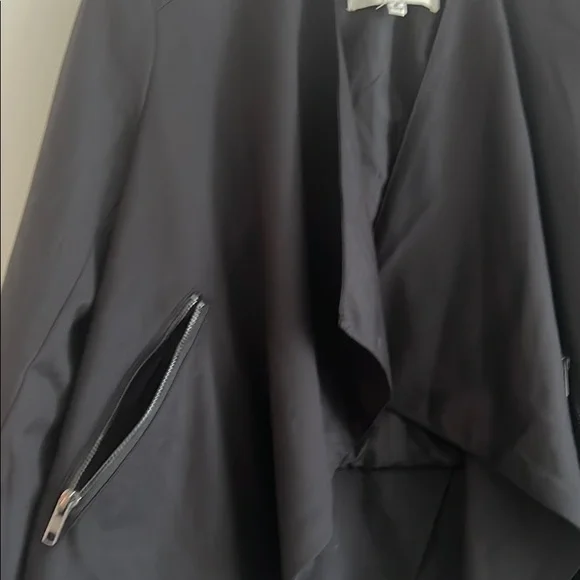 Jacket - Picture 2 of 3